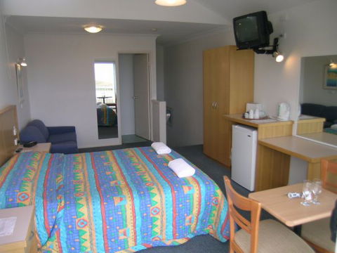 A Great Ocean View Motel - Tourism TAS 3